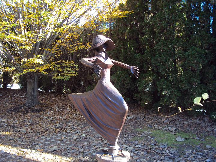 Sculptures 003.JPG